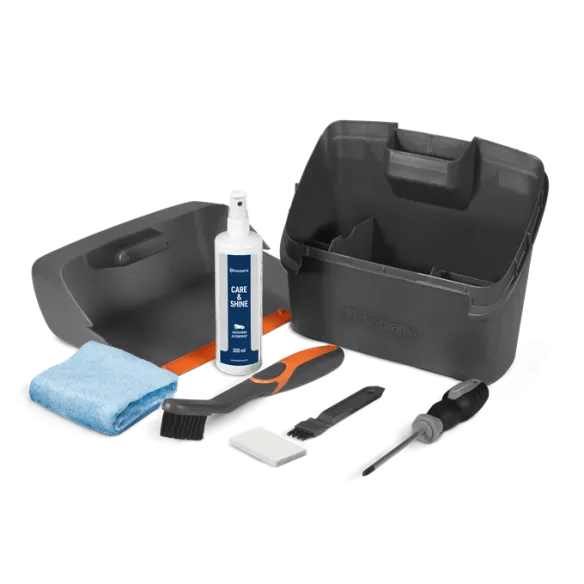 Husqvarna puhdistussarja, sisältää puhdistusaineen